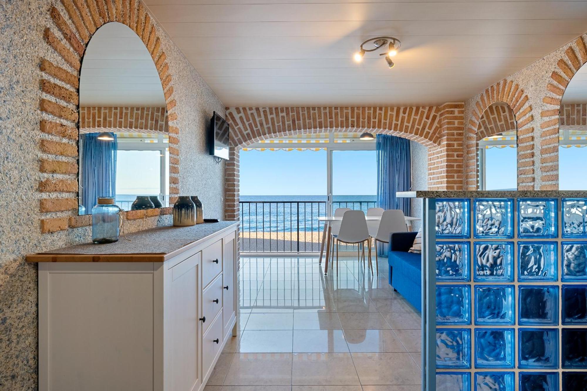 Hauzify I Apartament Plenamar Platja d'Aro Esterno foto